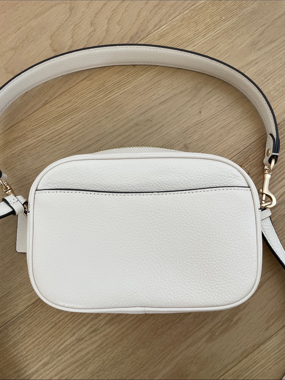 White Coach Purse - Picture 5 of 6